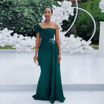 Tamsiai Žalia Undinė Bridesmaid Dresses Vieną Petį 2021 Gėlių Vestidos Bowknot Streamer Ilgai Vestuves Suknelė Moterims Chic