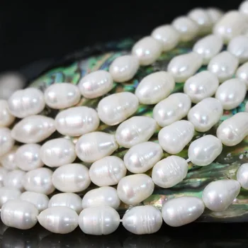 Karšto pardavimo baltos spalvos natūralių aukštos kokybės gėlo vandens dirbtiniu būdu išaugintų perlų ryžių tarpiklis karoliukai moterų papuošalai 